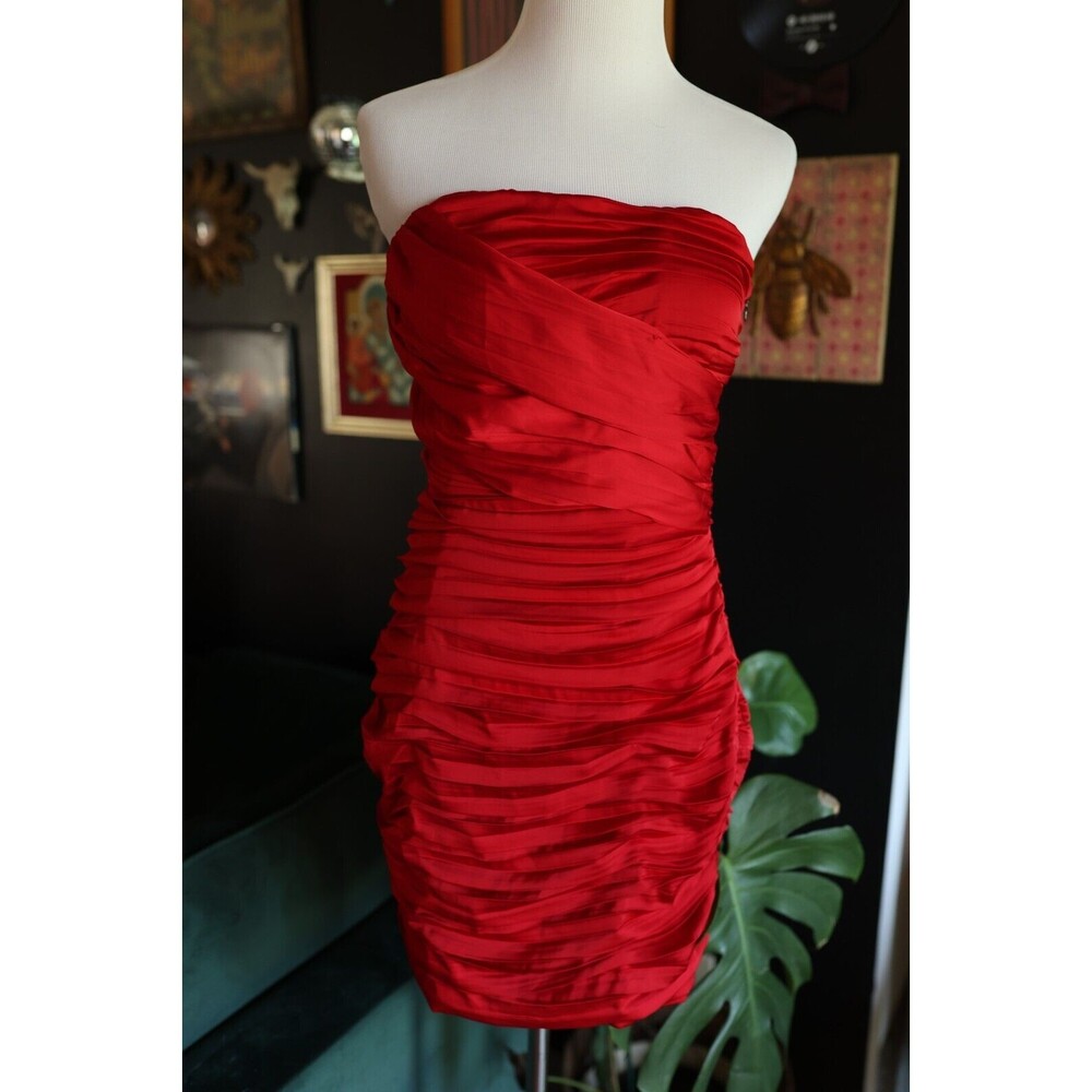 Y2K Express Women's Red Tube Top Sleeveless Mini Stretchy Bodycon Dress Size 6